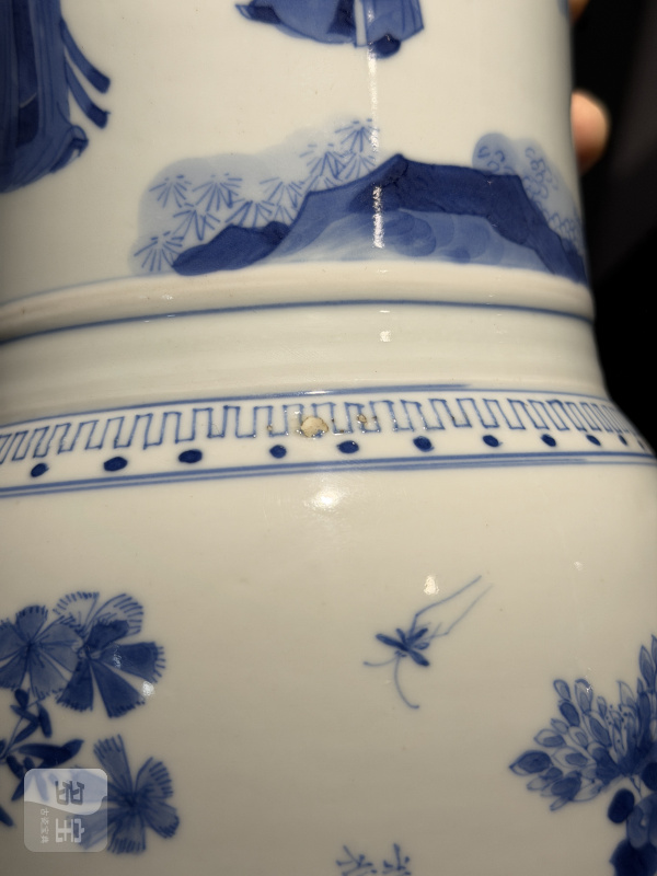 清康熙 青花高士图花觚一对 - 图6
